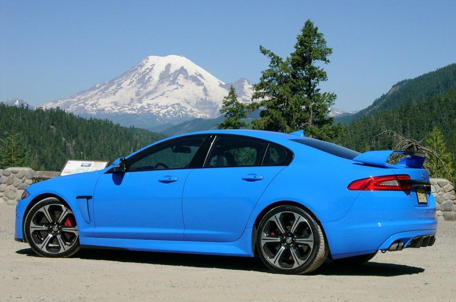  Jaguar XFR-S 2013 года  (фото 30 из 61)